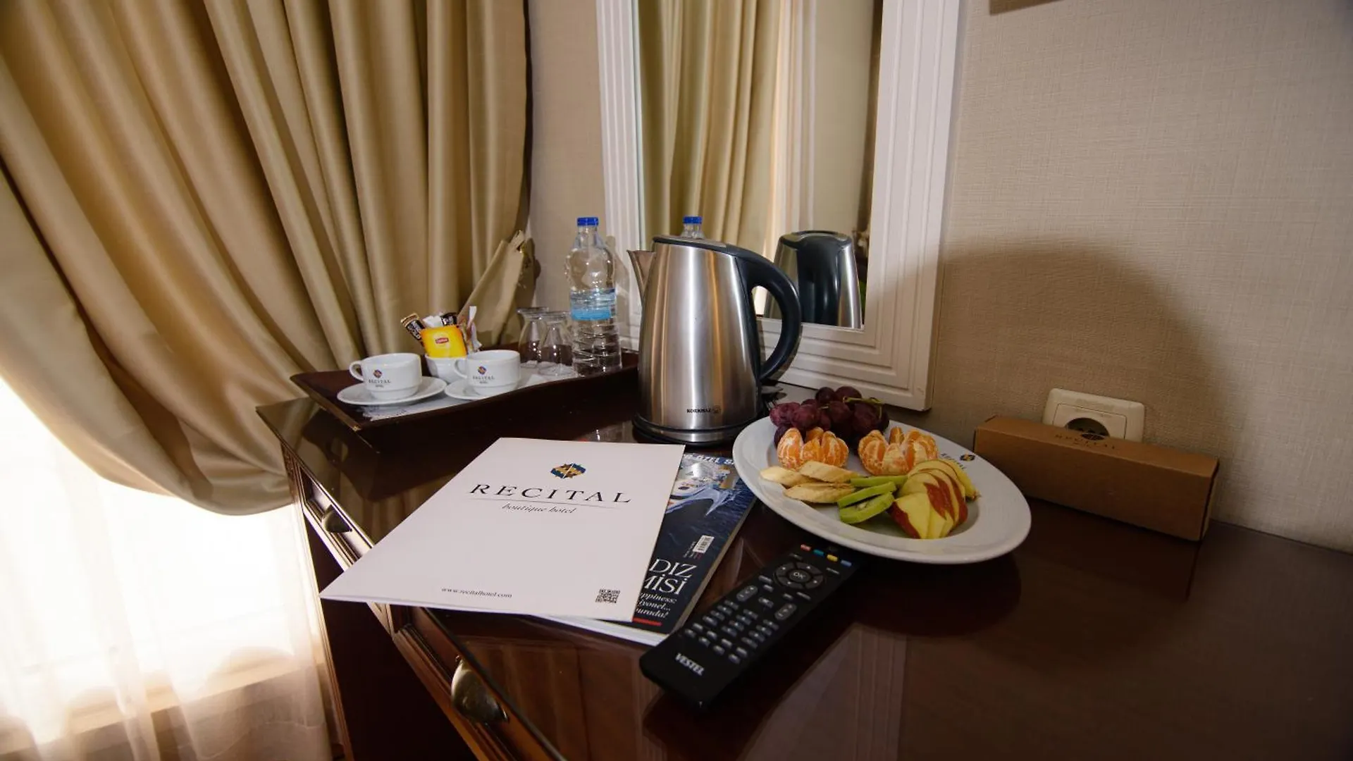 Recital Hotel Estambul 3*,